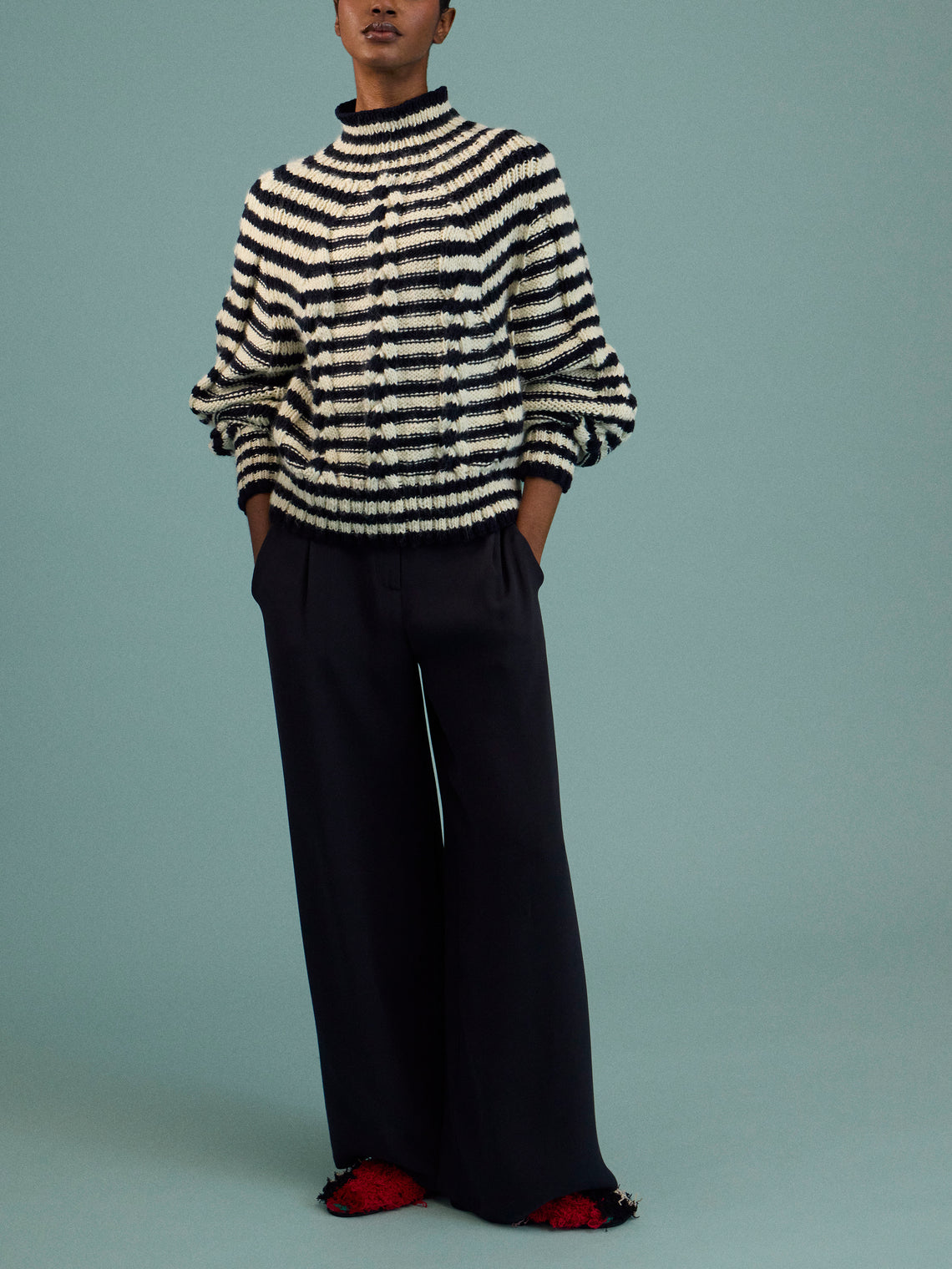 La Fetiche - Viola Hand-Knitted Wool Sweater | Size: S - Navy - ABASK