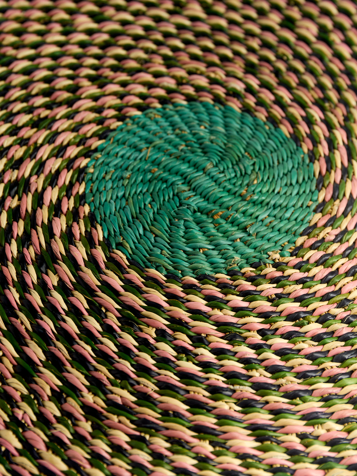 Baba Tree - Handwoven Elephant Glass Placemats (Set of 4) - Green - ABASK