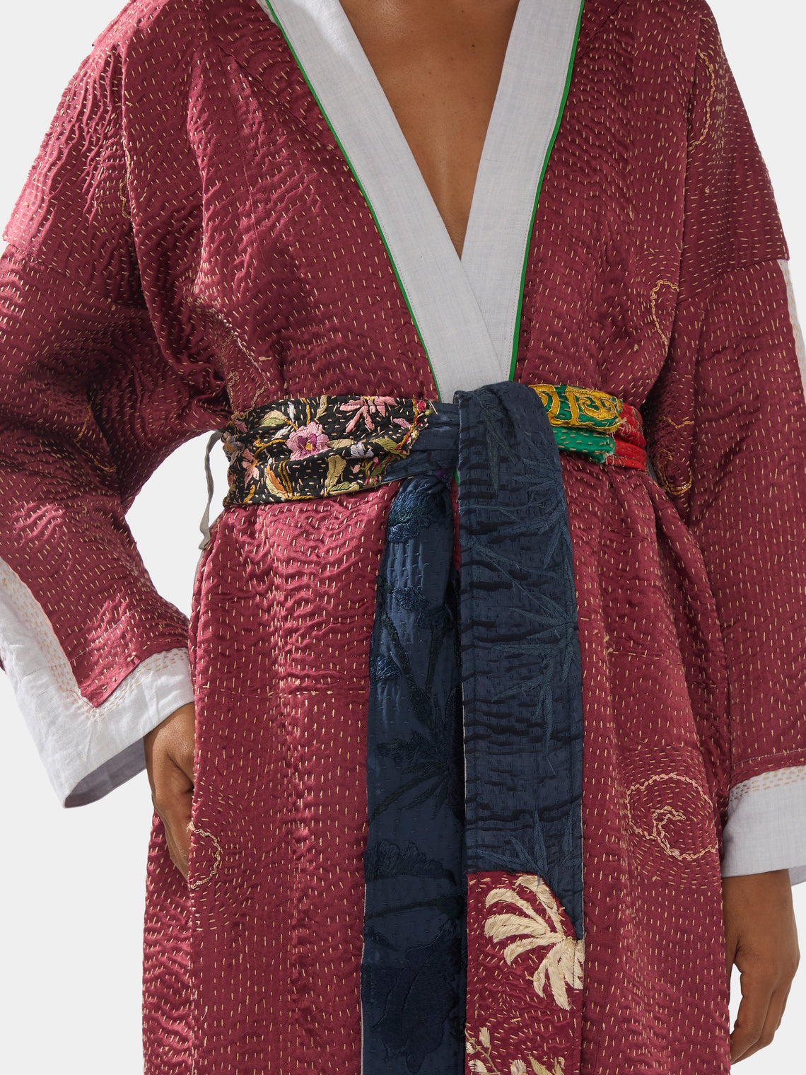 Women's 1920s Chinese Embroidered Silk Robe | One Size