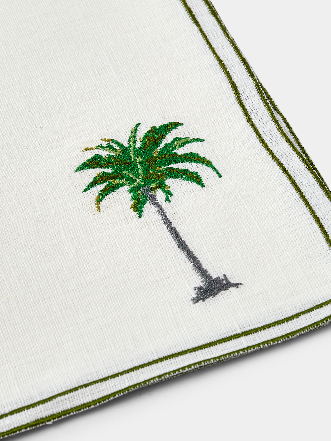 La Gallina Matta - Palm Embroidered Linen Napkins (Set of 4) - White - ABASK