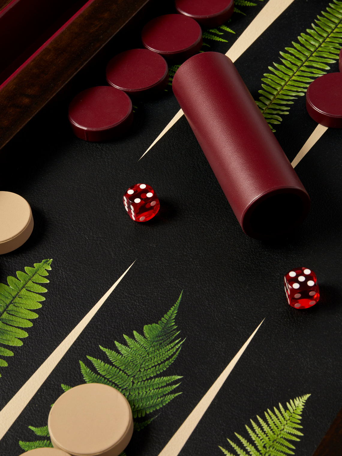 Alexandra Llewellyn - Forest Fern Wood Backgammon Set - Brown - ABASK