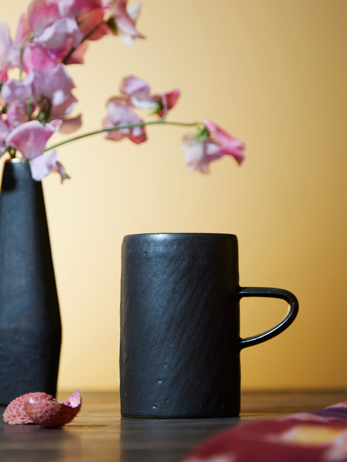 Lee Song-am - Black Clay Large Mugs (Set of 4) -  - ABASK