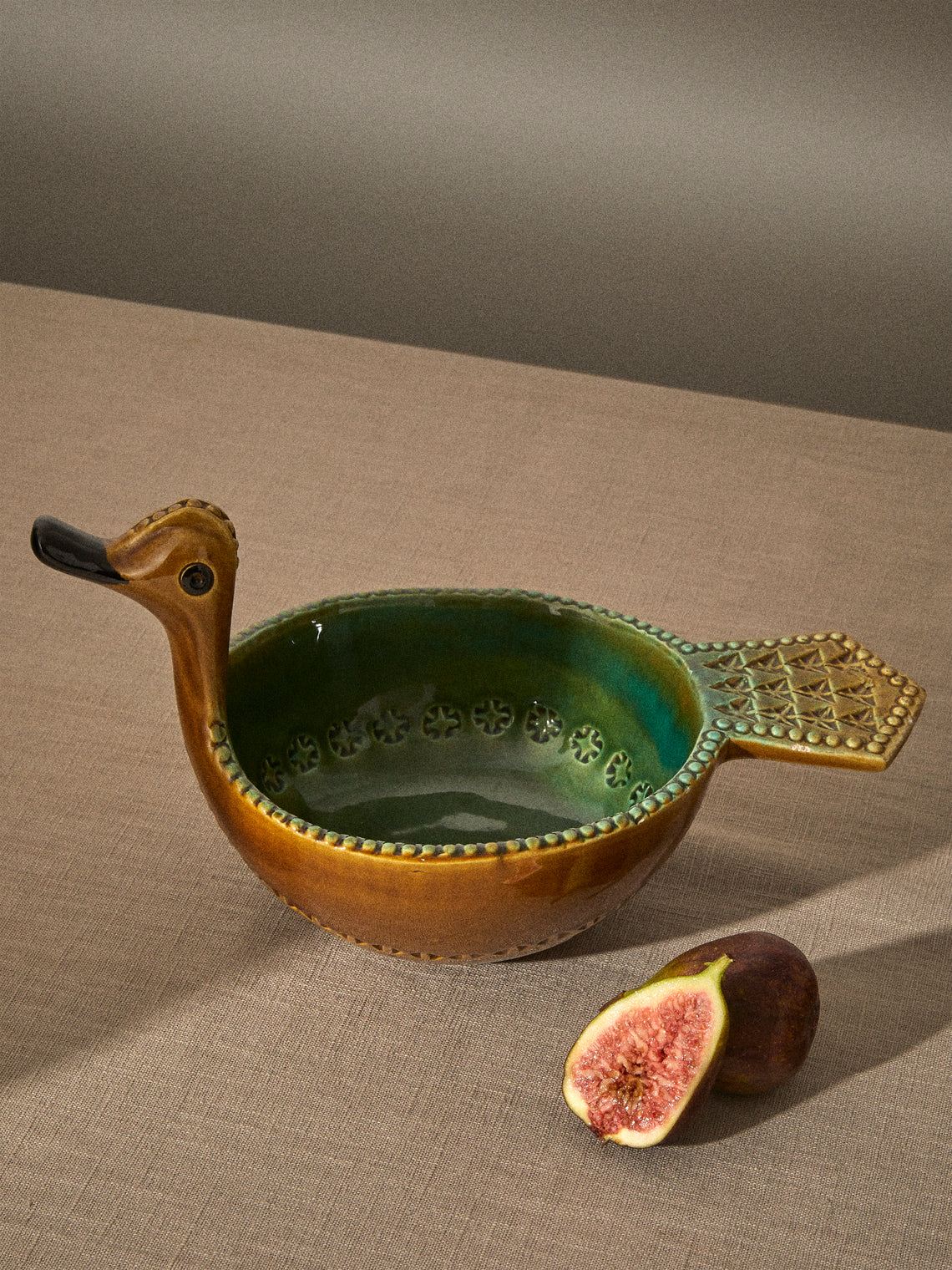 Antique and Vintage - 1970s Bitossi Ceramiche Bird Ceramic Bowl - Brown - ABASK