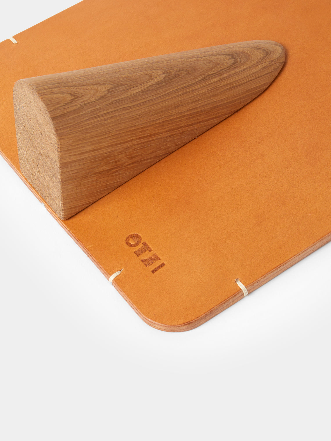 Otzi Studio - Billet Leather & Wood Photo Frame (7x5 inch Photo) - Natural - ABASK