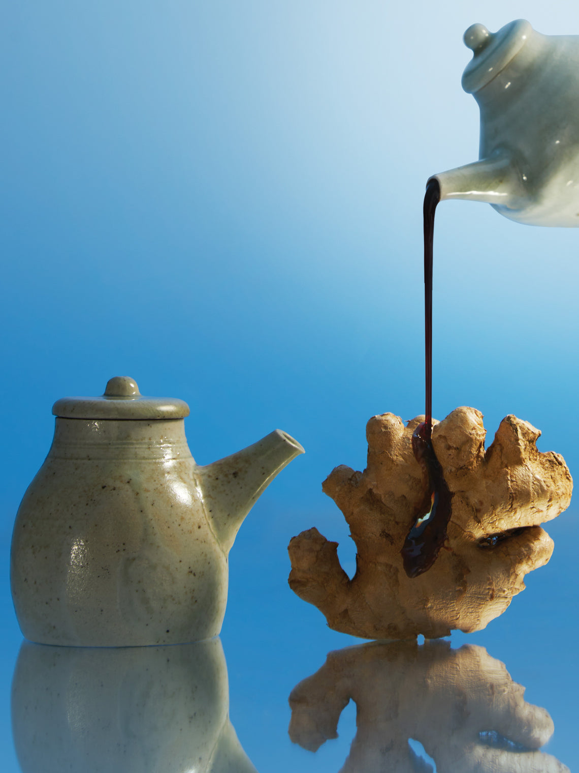 Shimojo Akira - Wood-Fired Ceramic Soy Sauce Dispenser -  - ABASK