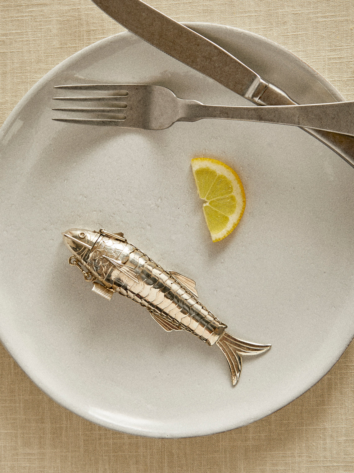 Antique and Vintage - 1980s Solid Silver Small Articulating Fish - Silver - ABASK