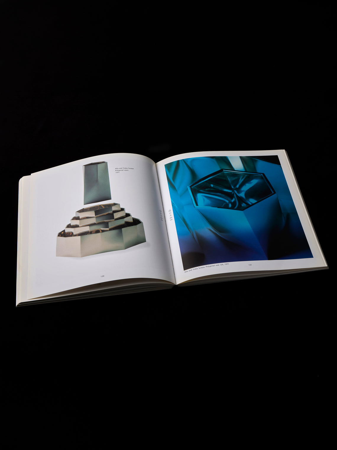 San Lorenzo - 1971 Afra and Tobia Scarpa Polygonal Sterling Silver Vase (9in/23.5cm) - Silver - ABASK