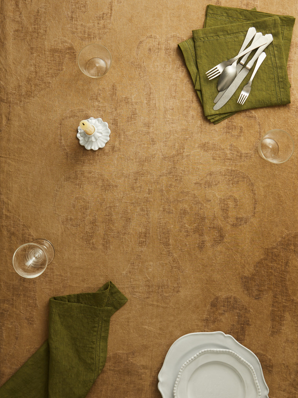 The House of Lyria - Taxus Linen Rectangular Tablecloth -  - ABASK