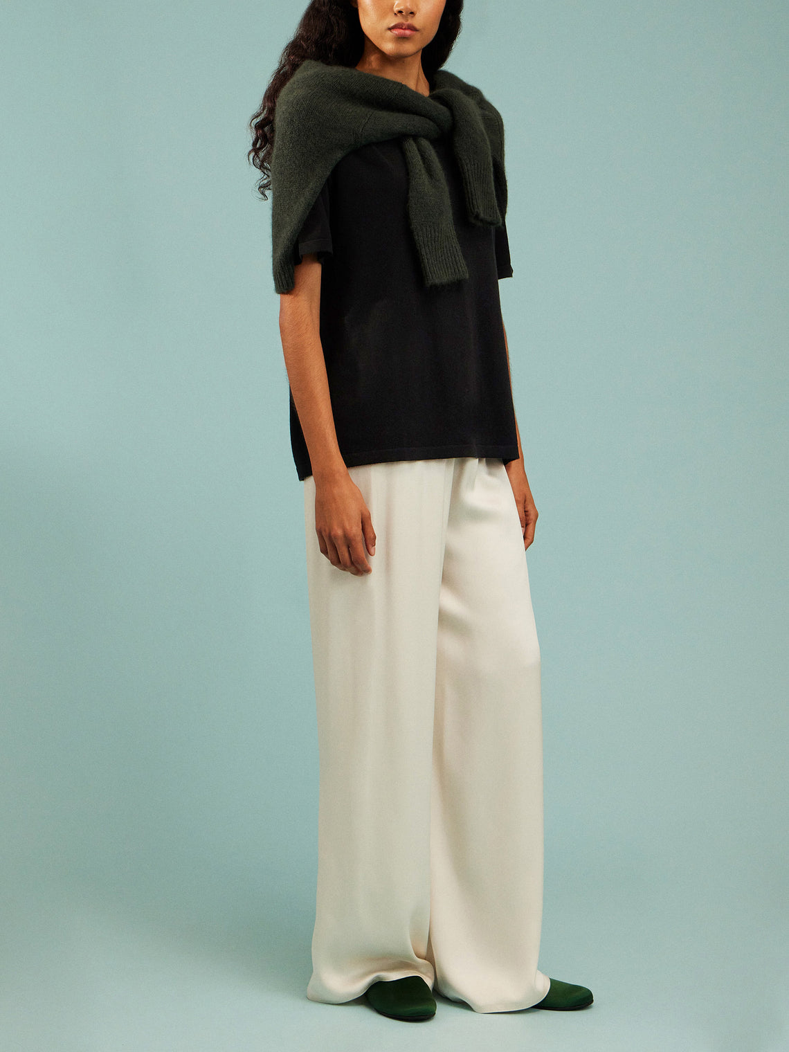 Arch4 - Golden Baby Goat Cashmere Oversized T-Shirt | Size: S - Black - ABASK