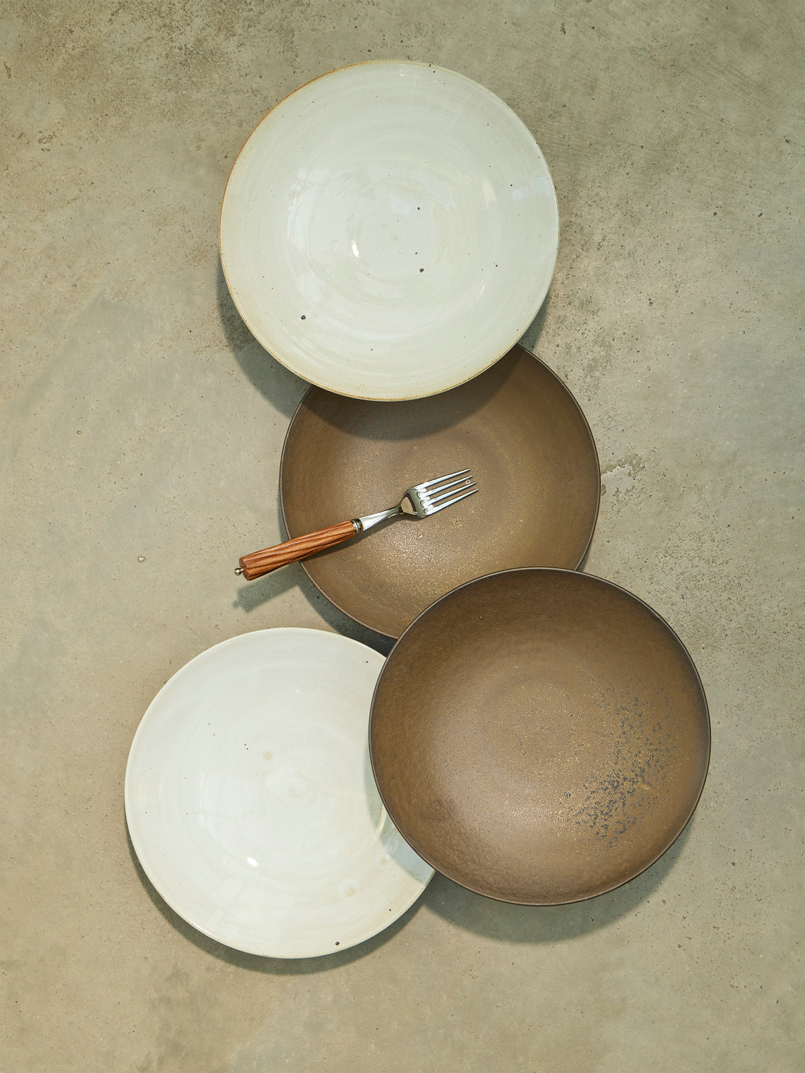 Shin Kibok - Concave Ceramic Plates (Set of 4) - Beige - ABASK