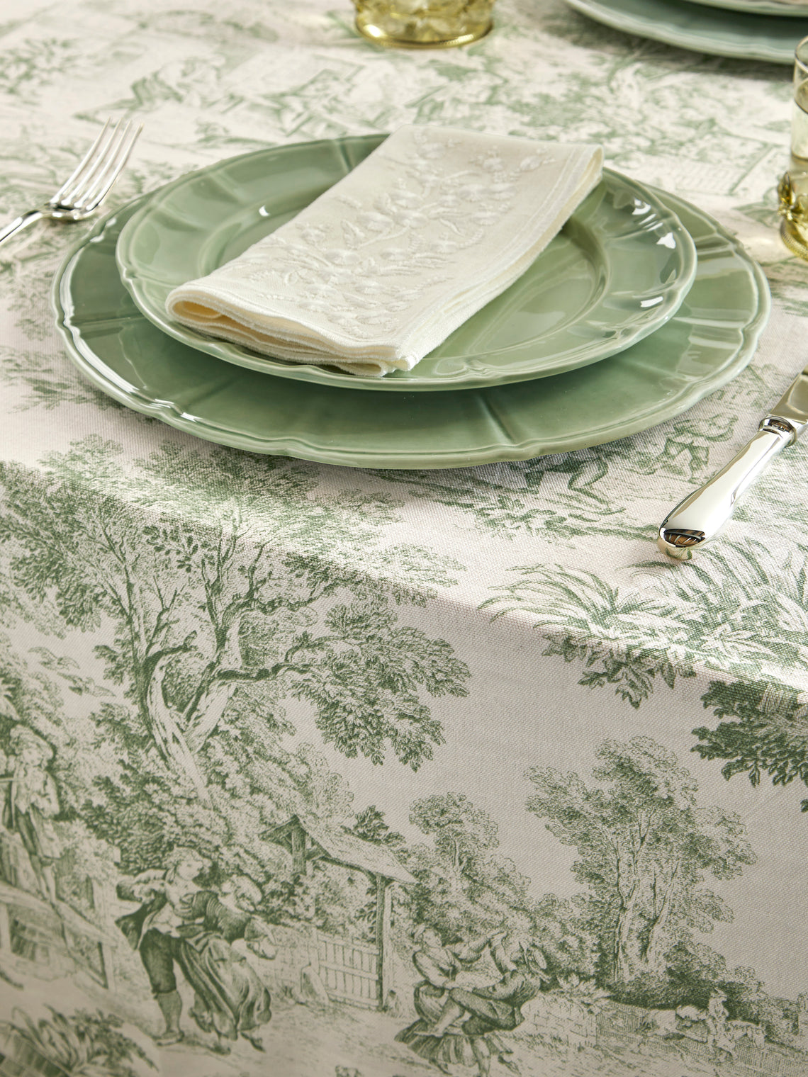 Borgo delle Tovaglie - Riviera Toile de Jouy Linen Extra Large Rectangular Tablecloth - Green - ABASK