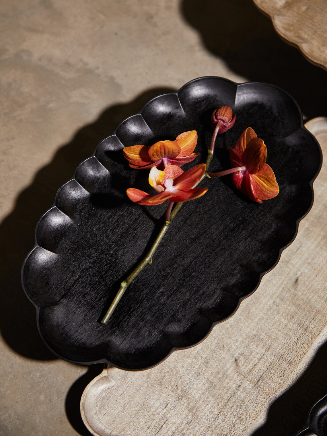 Ifuji - Rinka Hand-Carved Wood Oval Tray (12in/30cm) - Black - ABASK