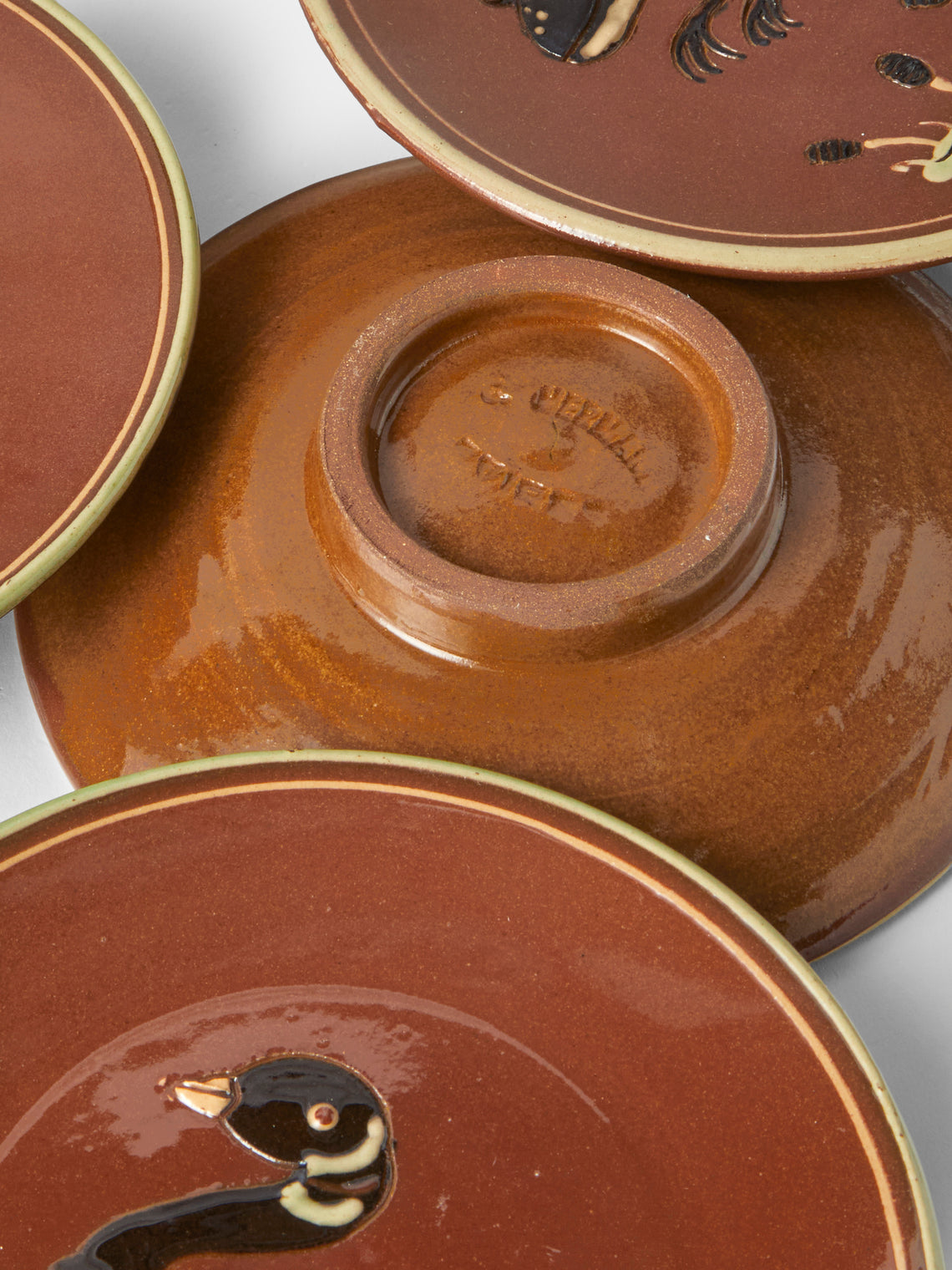 Poterie d’Évires - Animals Hand-Painted Ceramic Plates – 5.5in/14cm (Set of 4) - Light Brown - ABASK