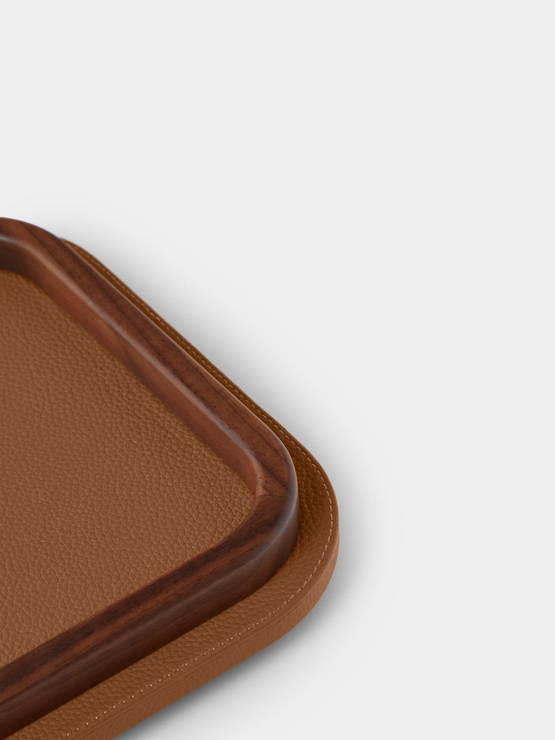 Giobagnara x Poltrona Frau - Walnut and Leather Tray (12.5in/31.5cm) - Tan - ABASK