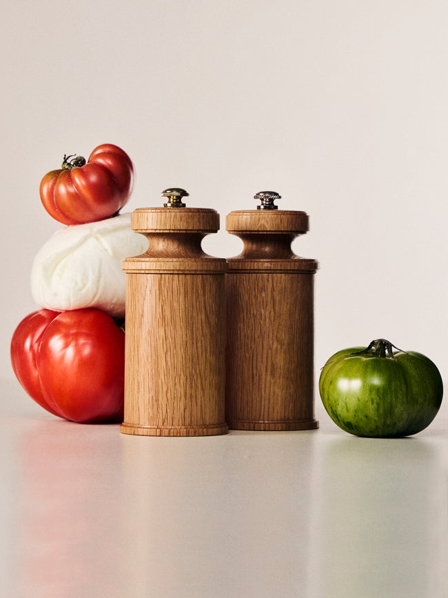 Yamani Woodworks - Hand-Turned Wood Salt and Pepper Mills (Set of 2) - Brown - ABASK