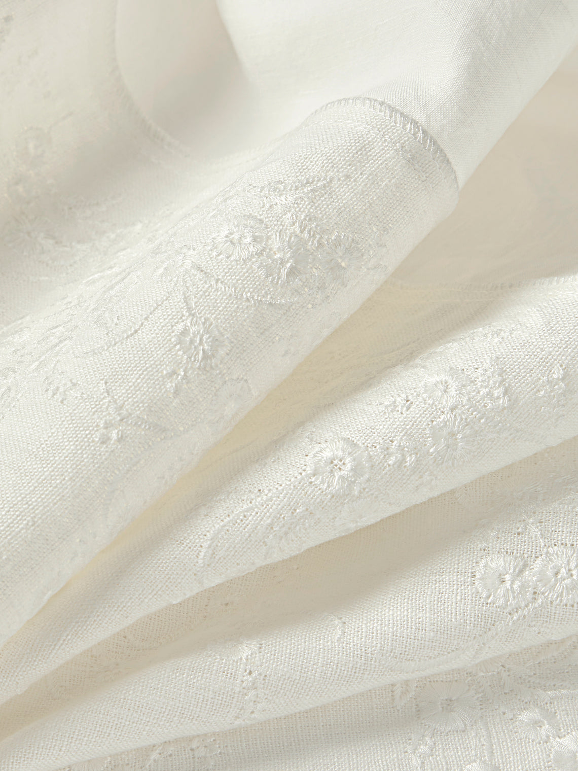 Borgo delle Tovaglie - Venaria Embroidered Linen Large Square Tablecloth - Ivory - ABASK