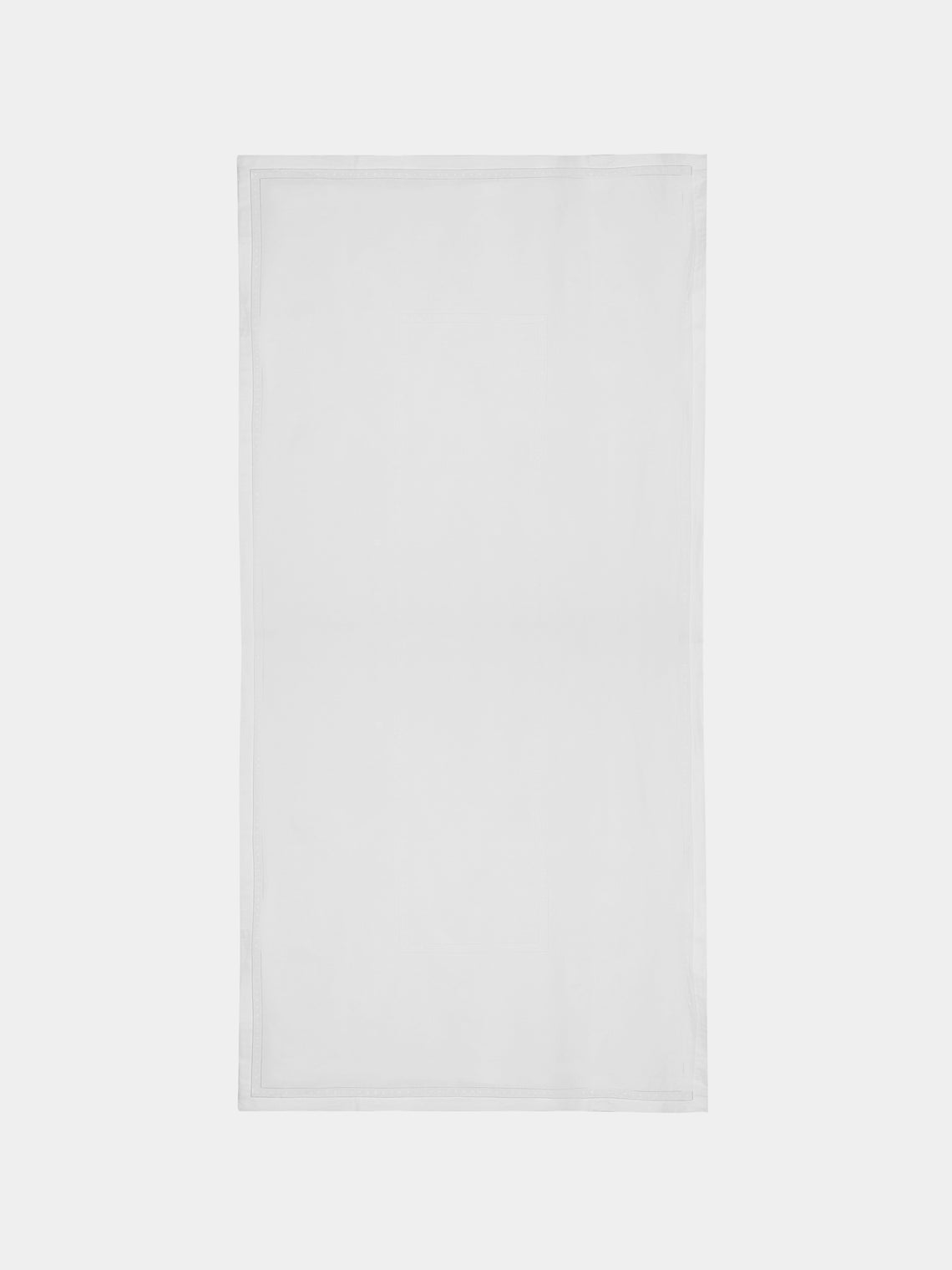 Rolande du Dreuilh Créations - Hand-Embroidered Ramie Cotton Oblong Tablecloth (141.5in/3.6m) - White - ABASK