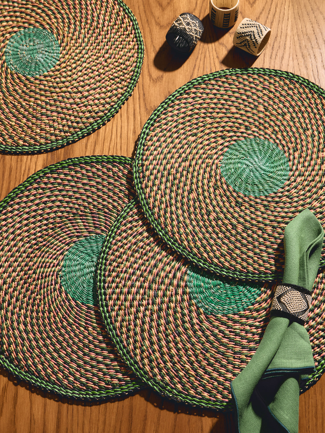Baba Tree - Handwoven Elephant Glass Placemats (Set of 4) - Green - ABASK