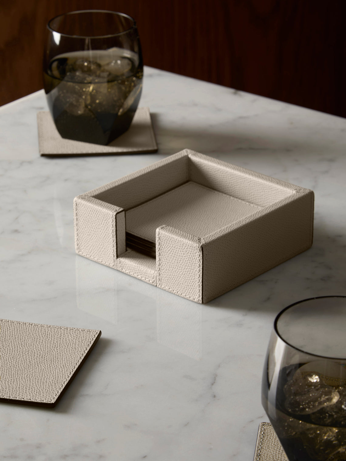 Giobagnara - Tao Leather Coasters with Holder (Set of 6) - Beige - ABASK