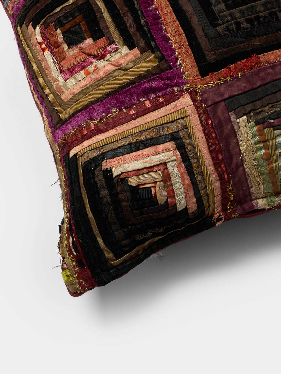 By Walid - 19th-Century Log Cabin Patchwork Damask Cushion (16.5in/42cm) - Multiple - ABASK