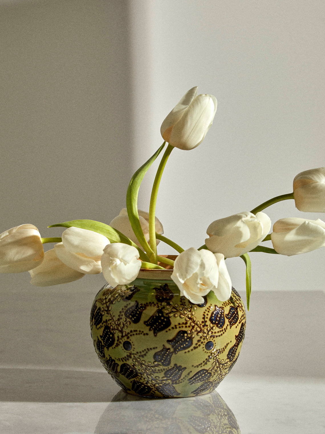 Poterie d’Évires - Flowers Hand-Painted Ceramic Vase - Green - ABASK