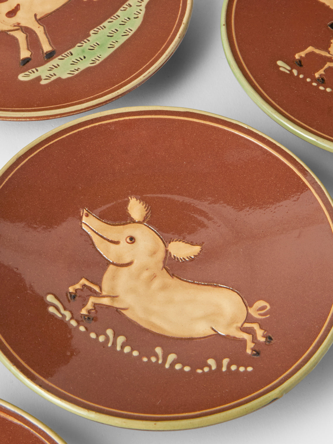 Poterie d’Évires - Animals Hand-Painted Ceramic Plates – 5.5in/14cm (Set of 4) - Light Brown - ABASK