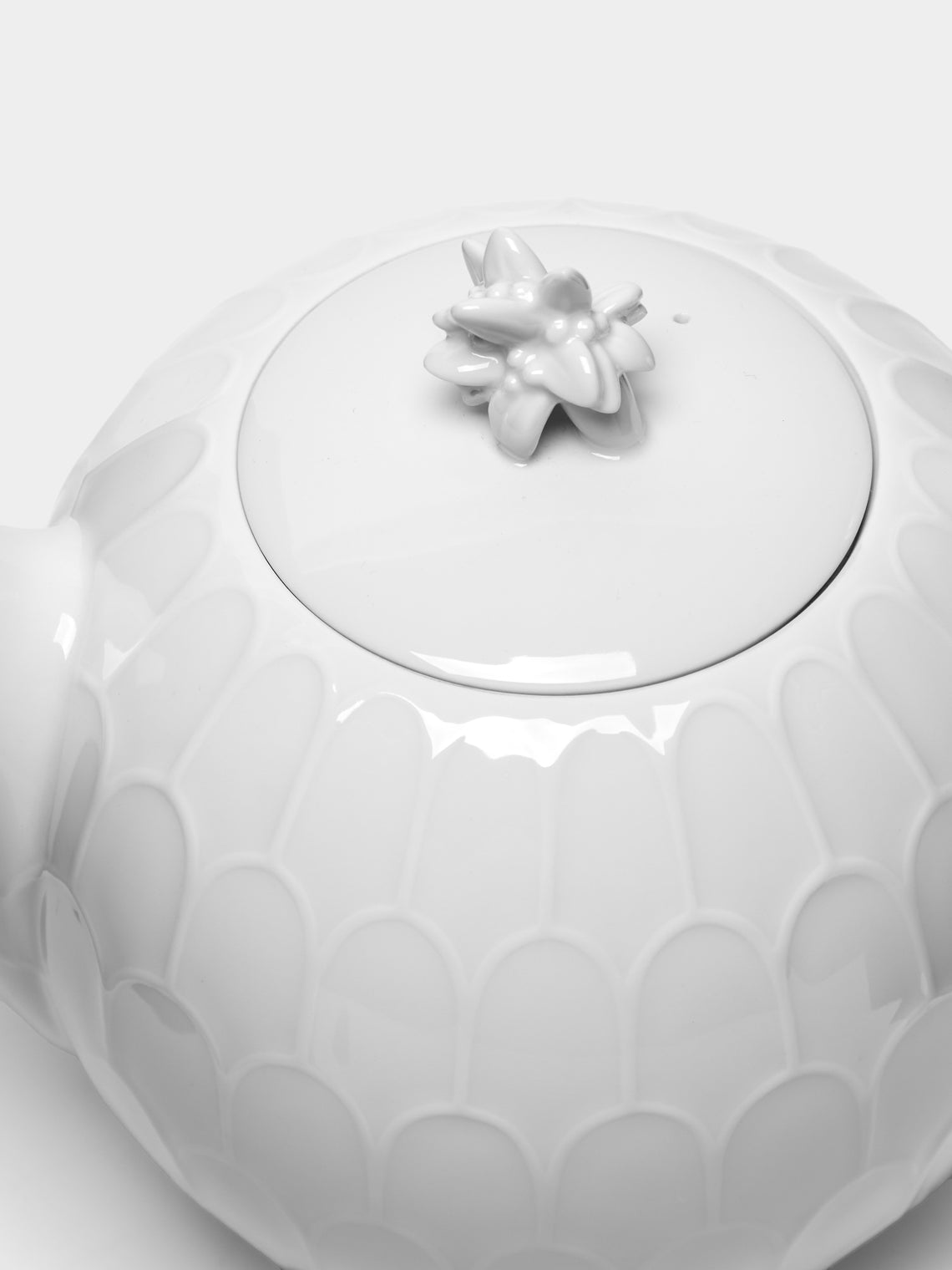 Augarten - 1929 Josef Hoffmann Atlantis Porcelain Teapot -  - ABASK