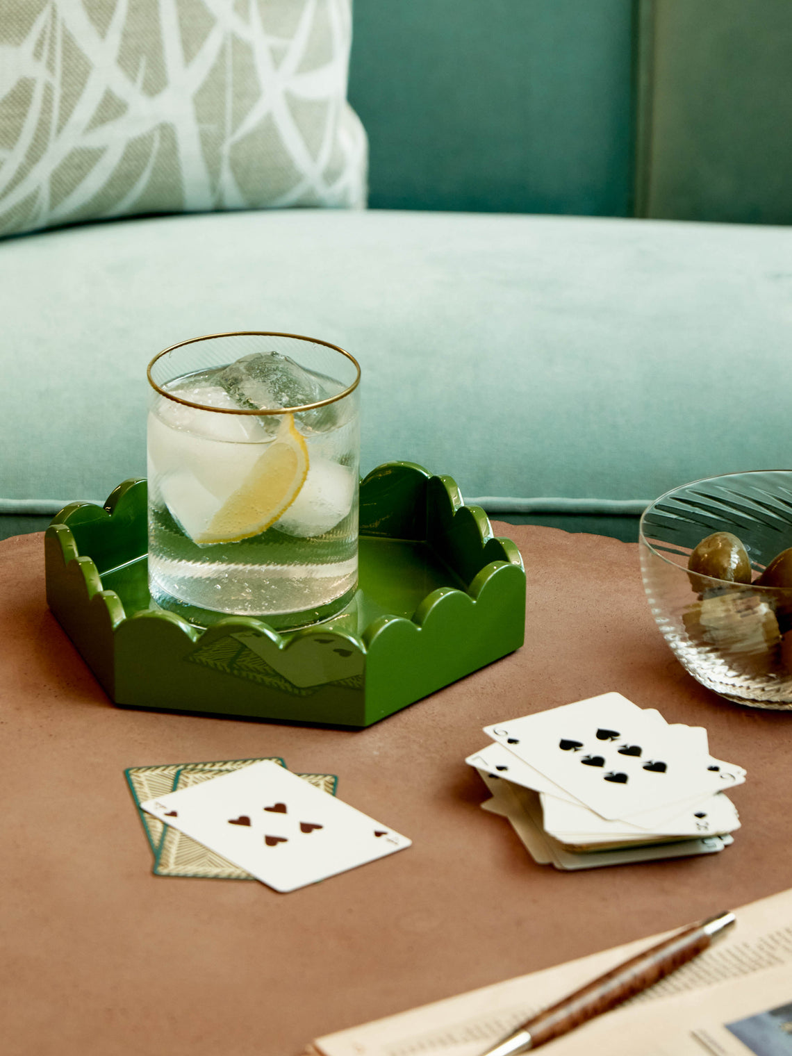 Scarlett And Sallis - Lacquered Wood Small Scalloped Tray -  - ABASK