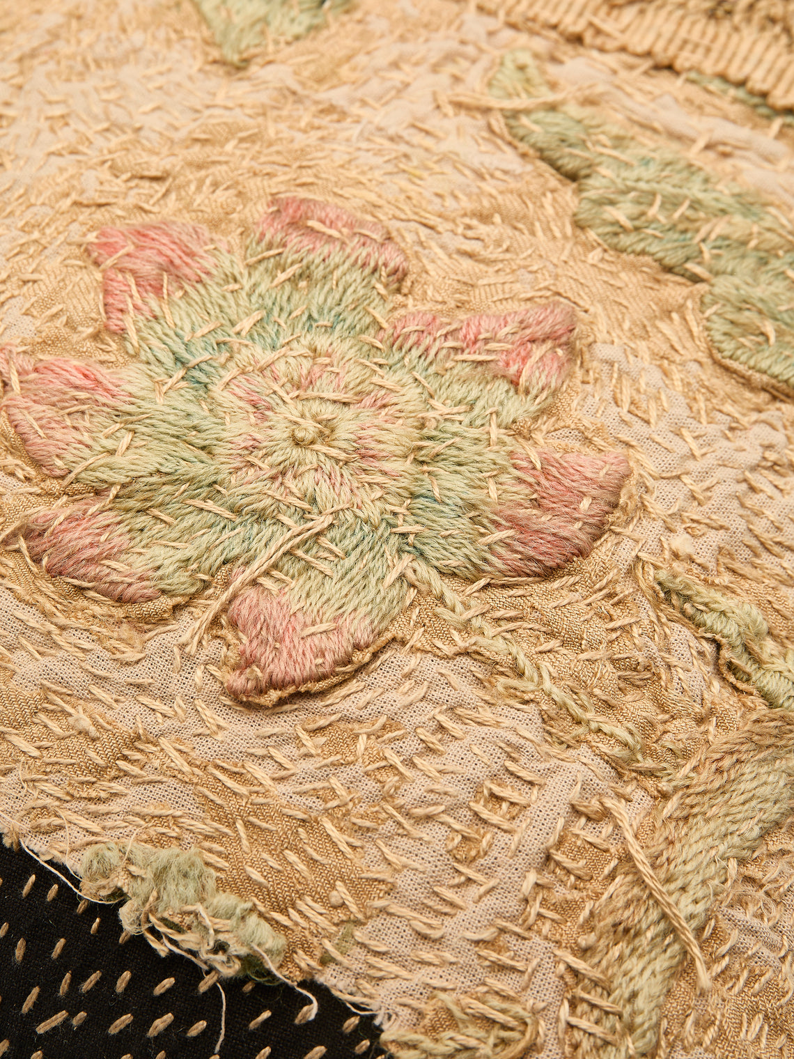By Walid - 18th-Century English Embroidered Patchwork Wool and Cotton Cushion - Multiple - ABASK