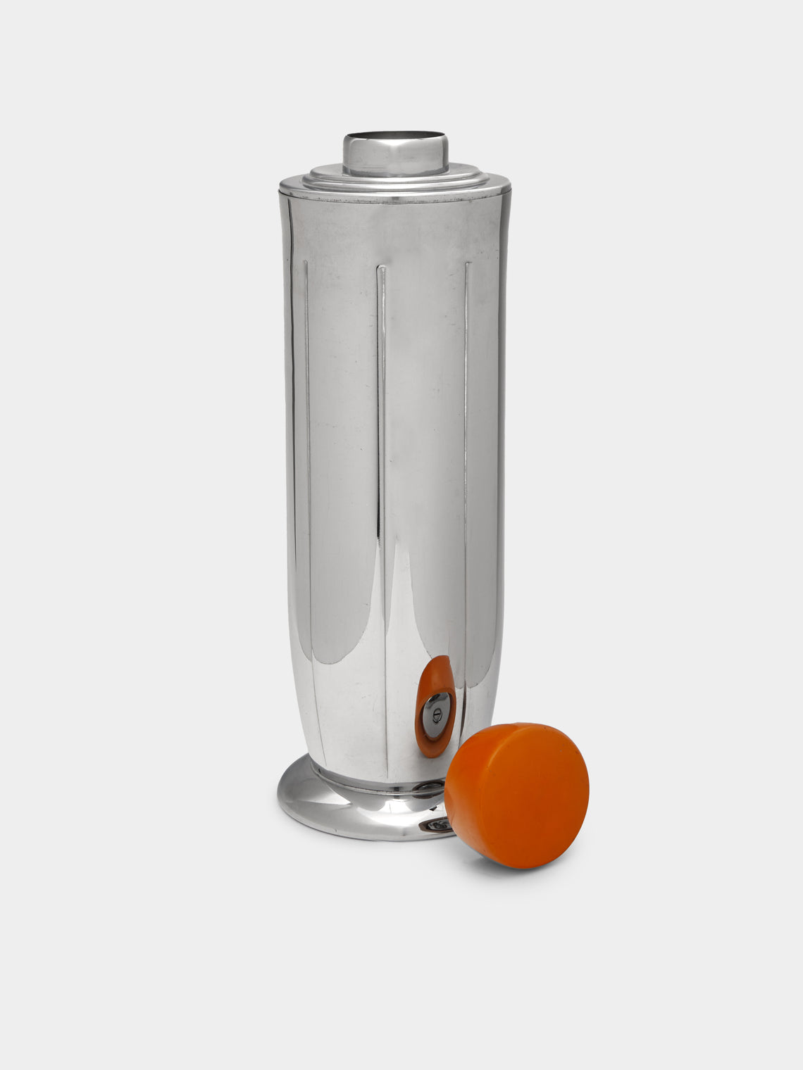 Antique and Vintage - 1930s Manning Bowman Skyscraper Cocktail Shaker - Silver - ABASK