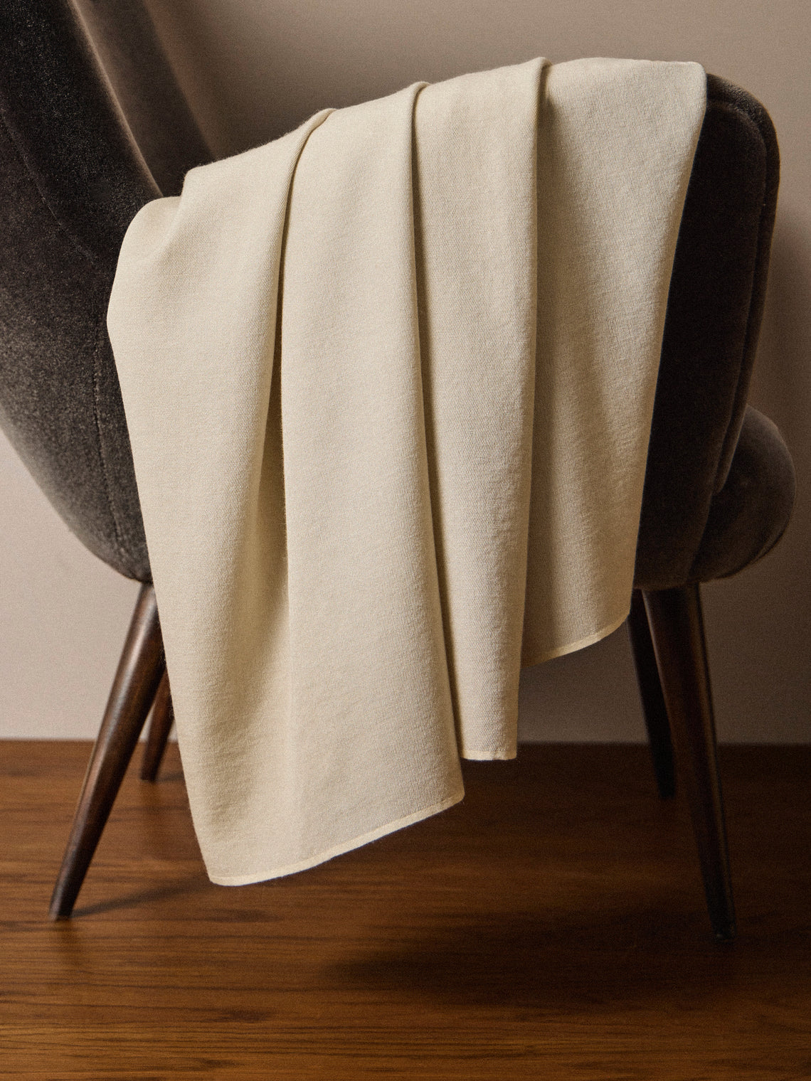 Denis Colomb - Cashmere and Silk Throw (79in/2m) - Cream - ABASK
