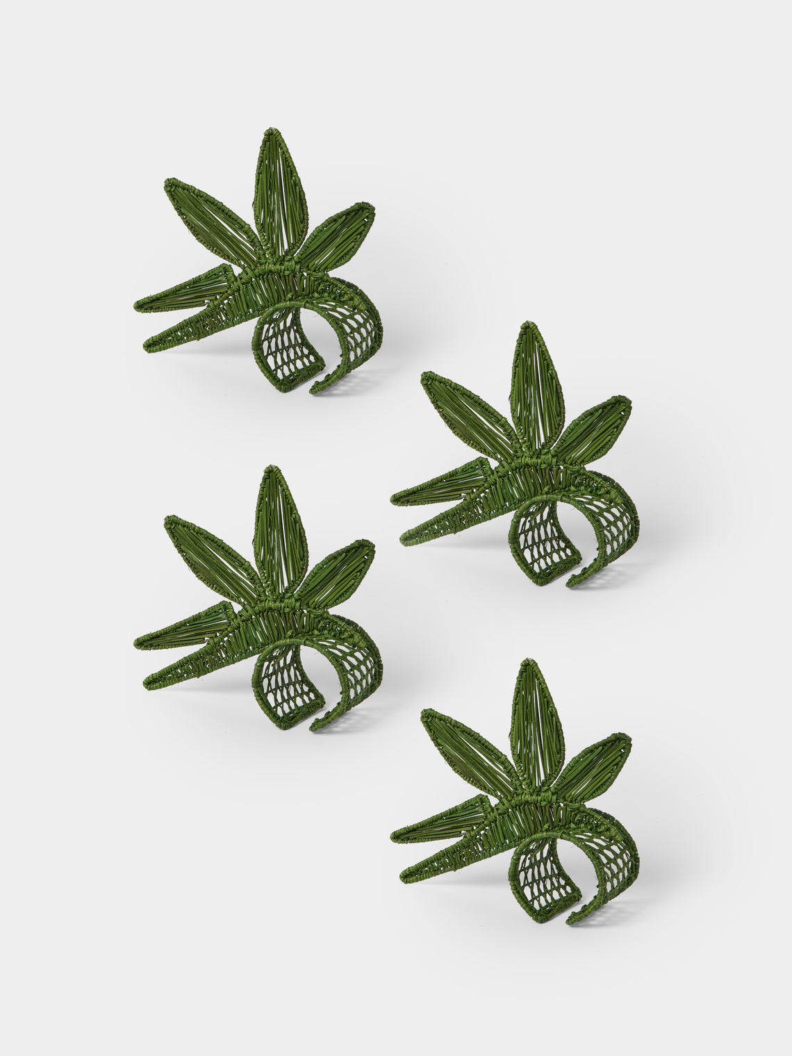 Artesanías del Atlántico - | Set of 4 | Paradise Handwoven Palm Napkin Rings - Green - ABASK - 