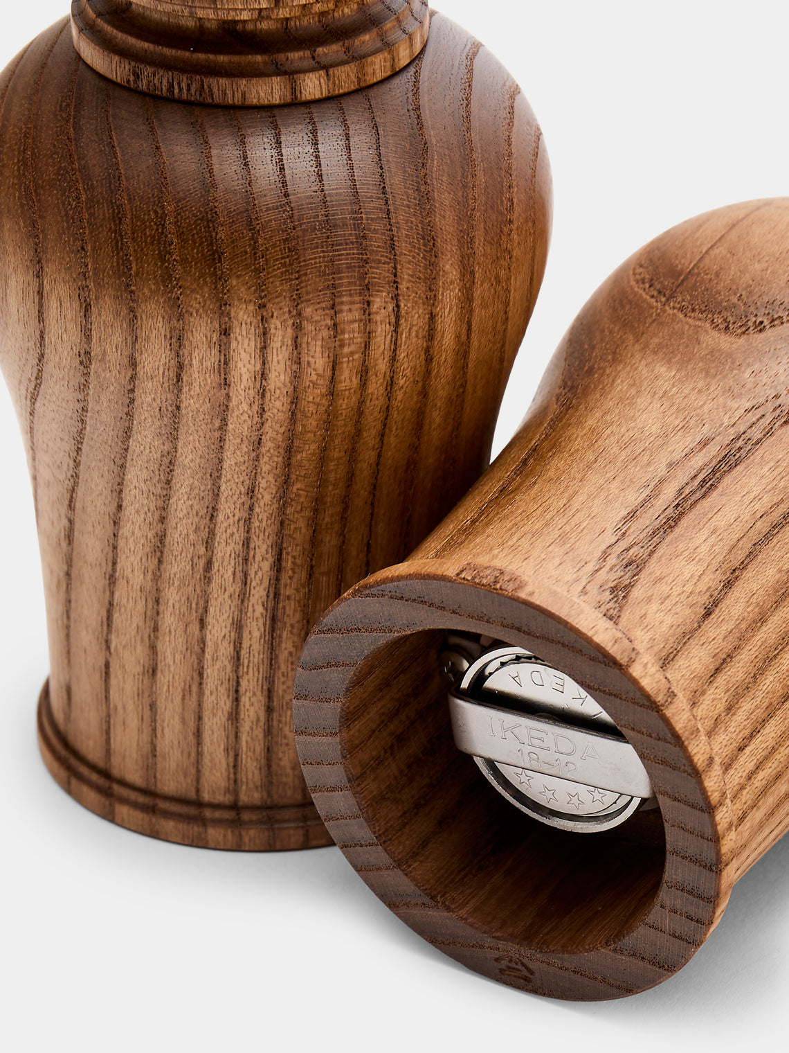 Yamani Woodworks - Hand-Turned Wood Salt and Pepper Mills (Set of 2) - Brown - ABASK