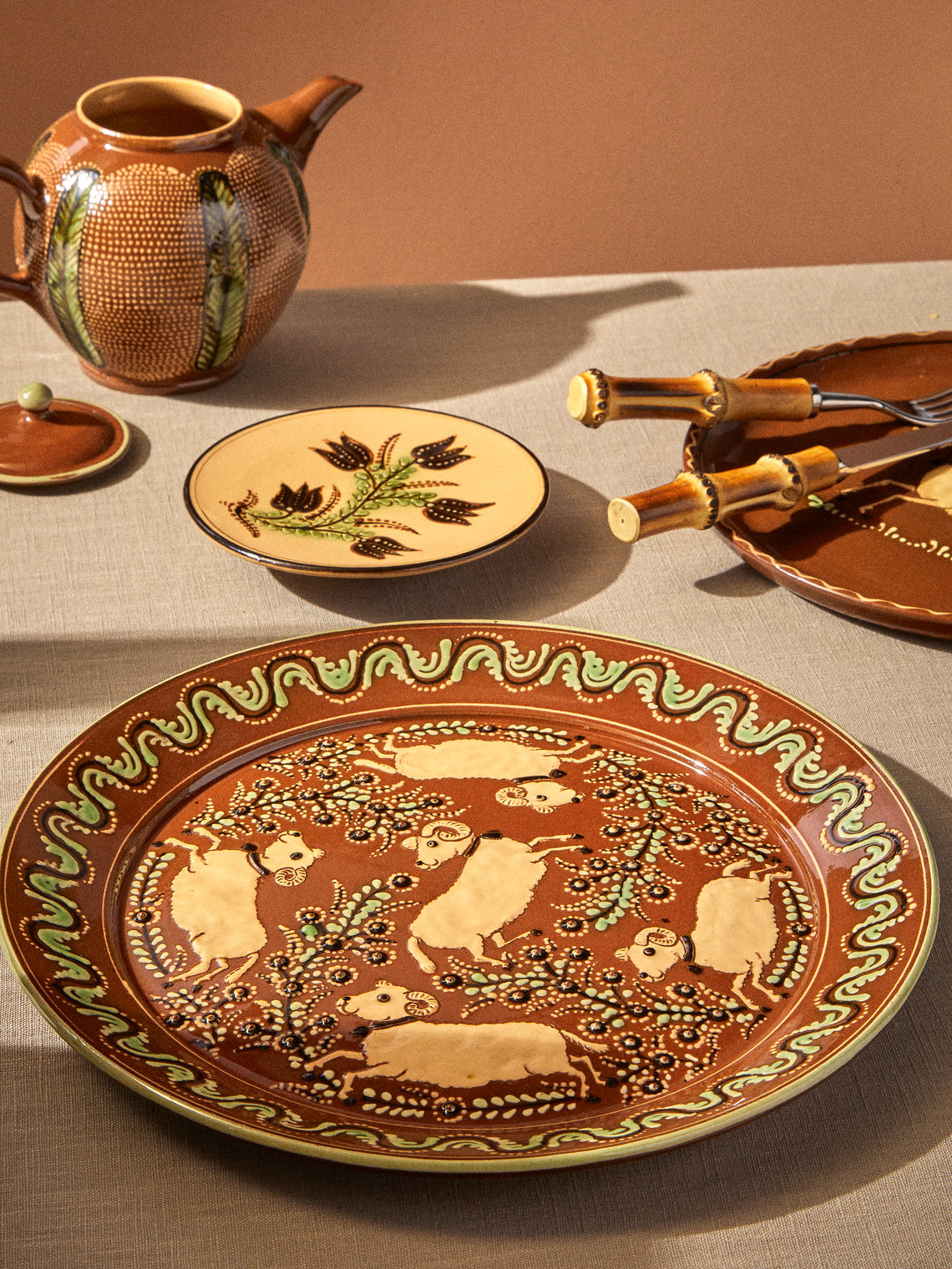 Poterie d’Évires - Sheep Hand-Painted Ceramic Round Platter - Light Brown - ABASK