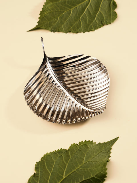 Antique and Vintage - 1970s Solid Silver Leaf Dish - Silver - ABASK