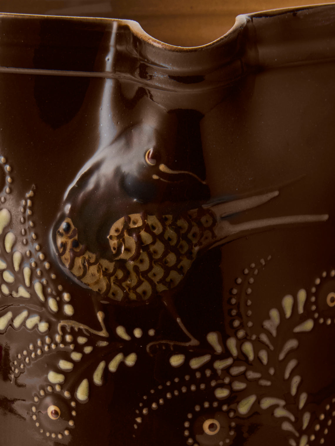 Poterie d’Évires - Birds Hand-Painted Ceramic Straight-Edge Medium Jug - Dark Brown - ABASK