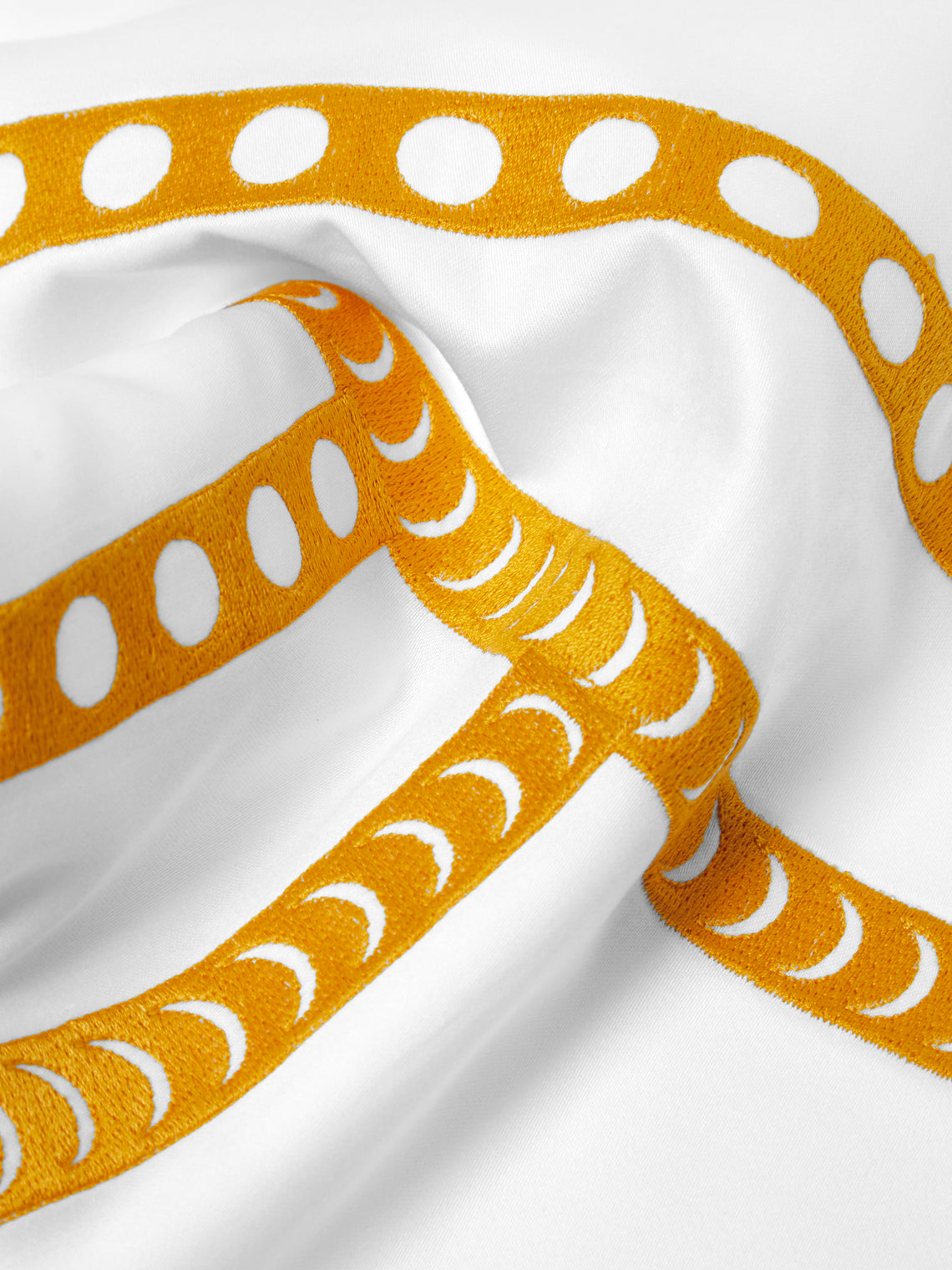 Loretta Caponi - Moon Hand-Embroidered Cotton King-Size Duvet Cover - White - ABASK