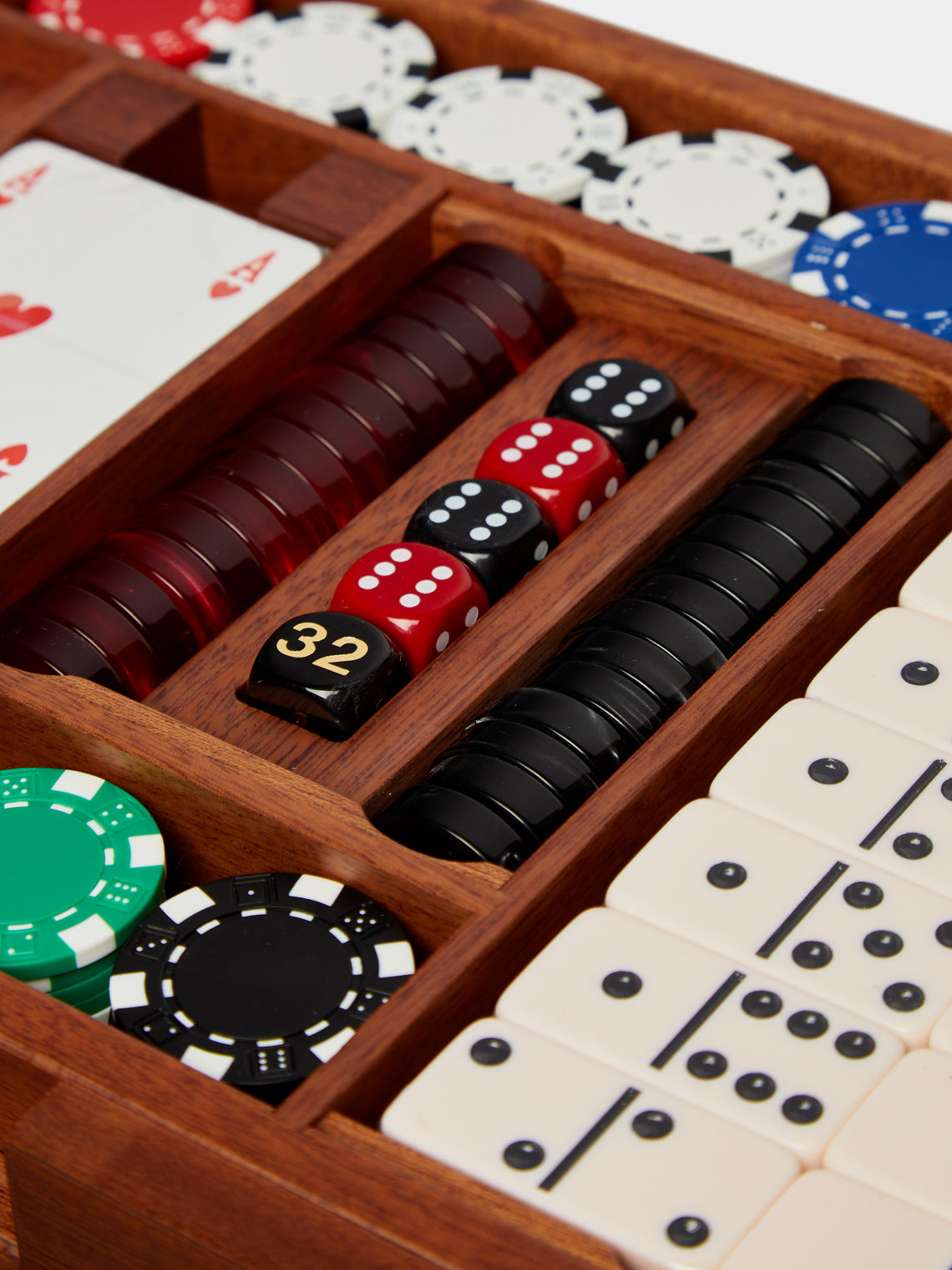 Agresti - Ebony Backgammon, Chess, Checkers and Poker Compendium -  - ABASK