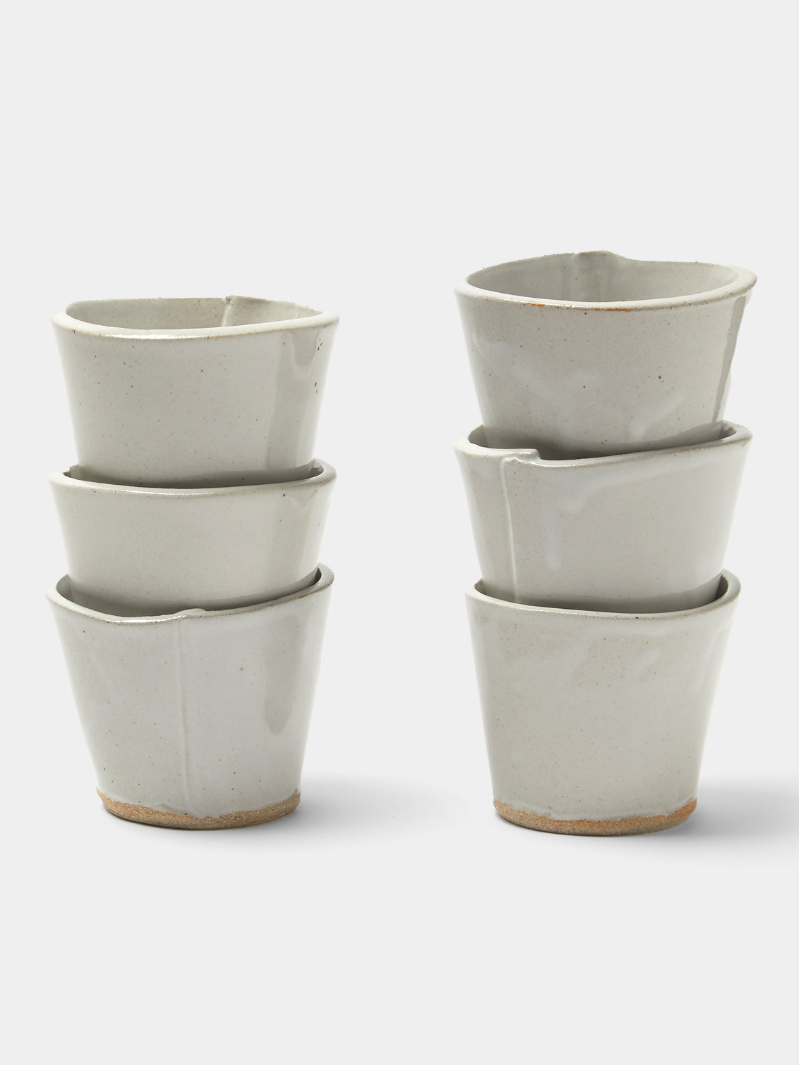 Estudio Vernís - Wood-Fired Stoneware Handleless Mugs (Set of 6) - White - ABASK