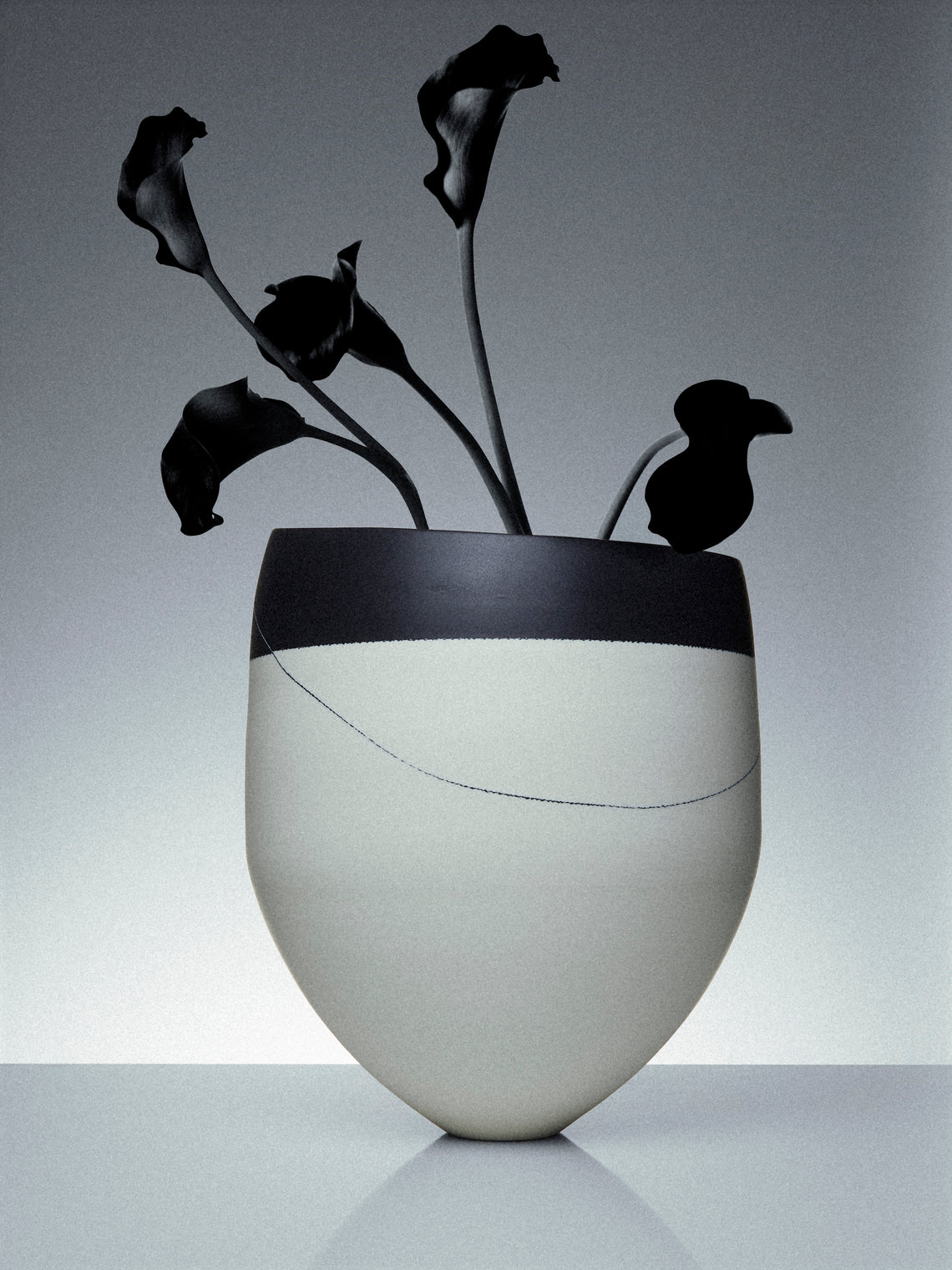 Paul James Ceramics - Fractured Reality Hand-Thrown Ceramic Vase (14in/36cm) - White - ABASK