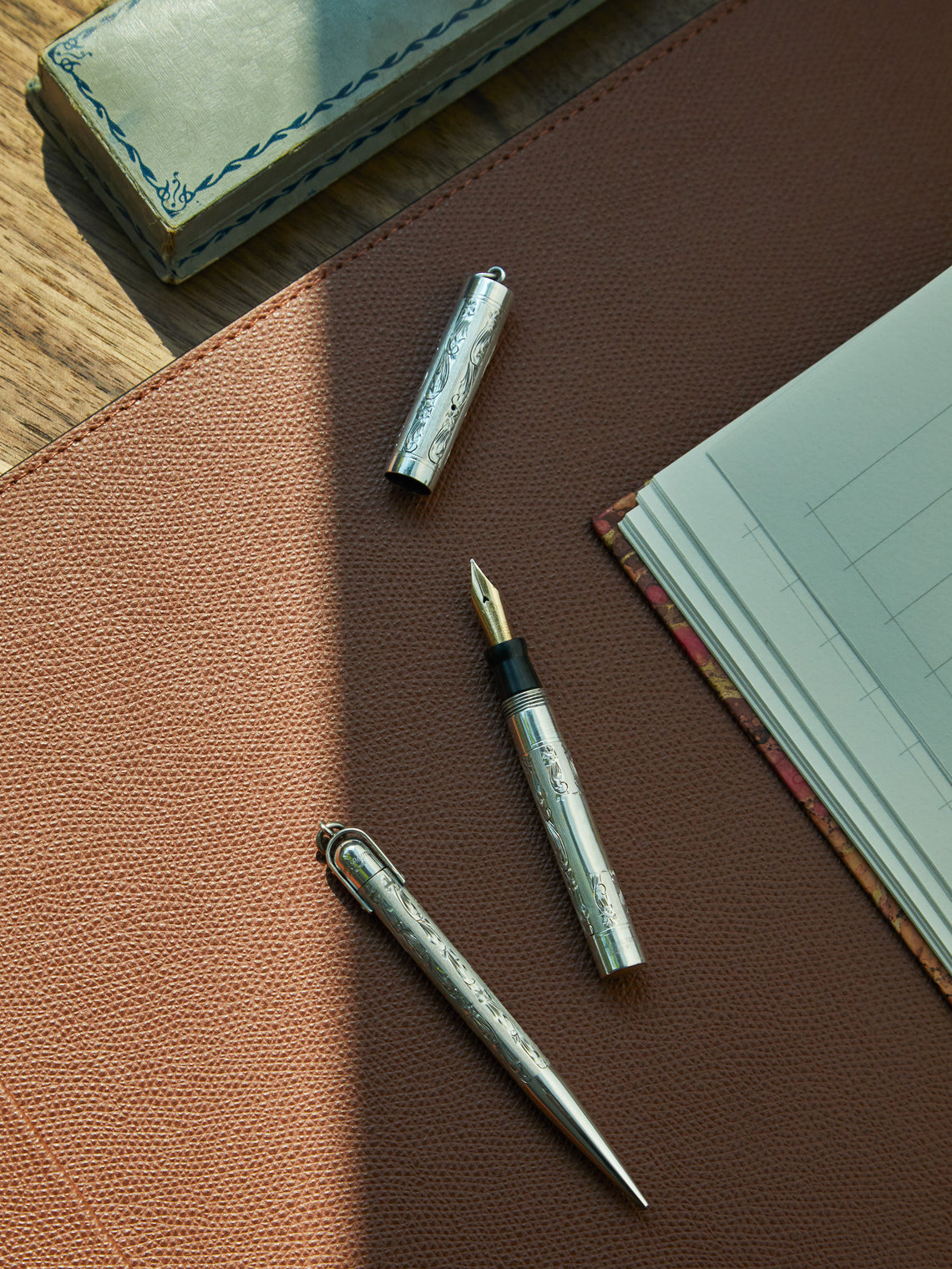 Antique and Vintage - 1925 Swan Mabie Todd Silver Fountain Pen and Propelling Pencil Set - ABASK