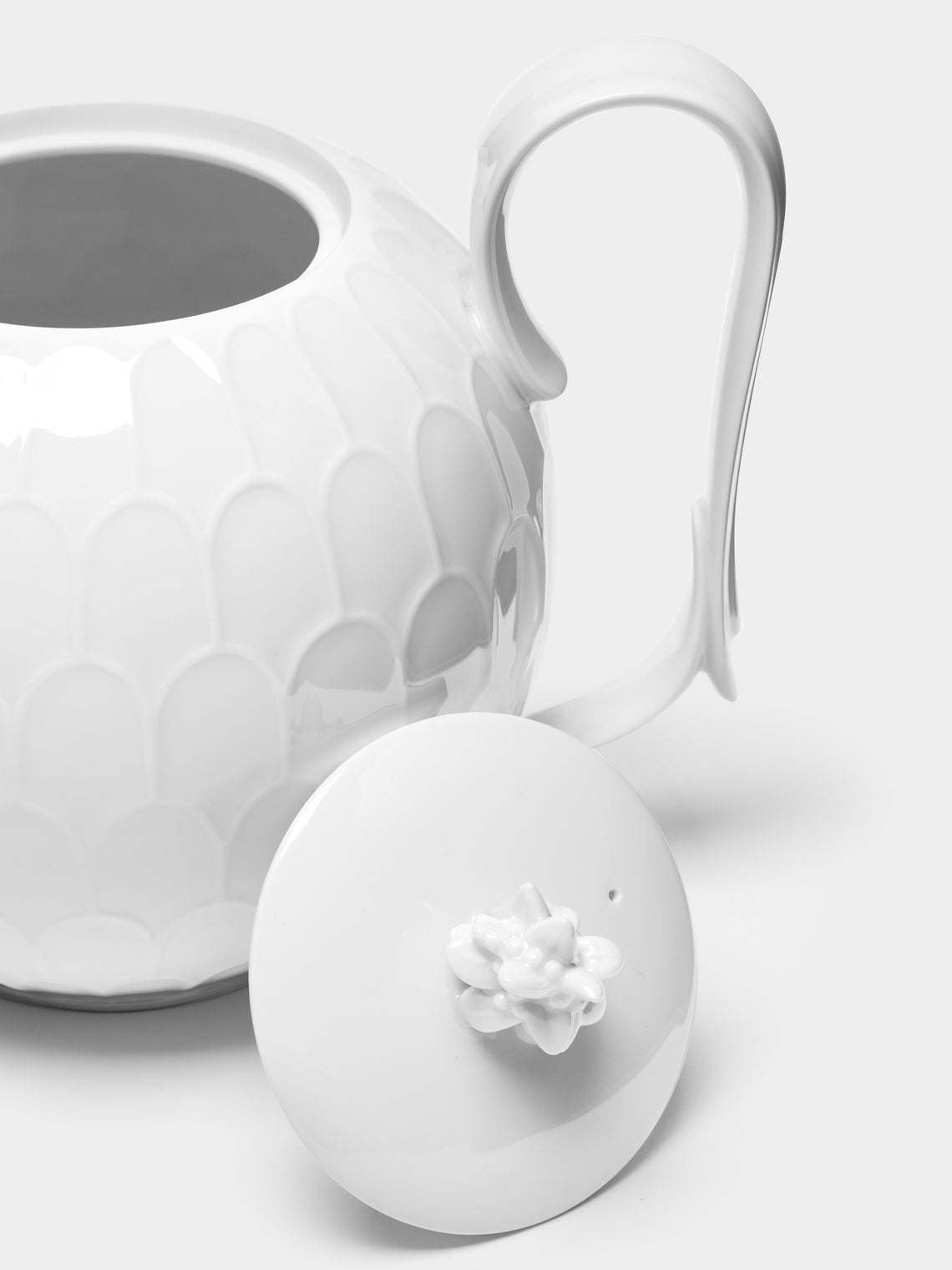 Augarten - 1929 Josef Hoffmann Atlantis Porcelain Teapot -  - ABASK