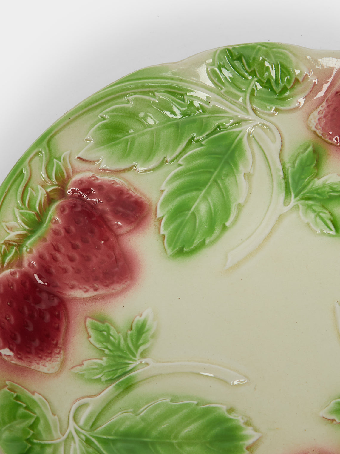 Antique and Vintage - 1940s Majolica Strawberry Ceramic Plates (Set of 4) -  - ABASK