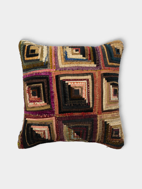 By Walid - 19th-Century Log Cabin Patchwork Damask Cushion (16.5in/42cm) - Multiple - ABASK - 