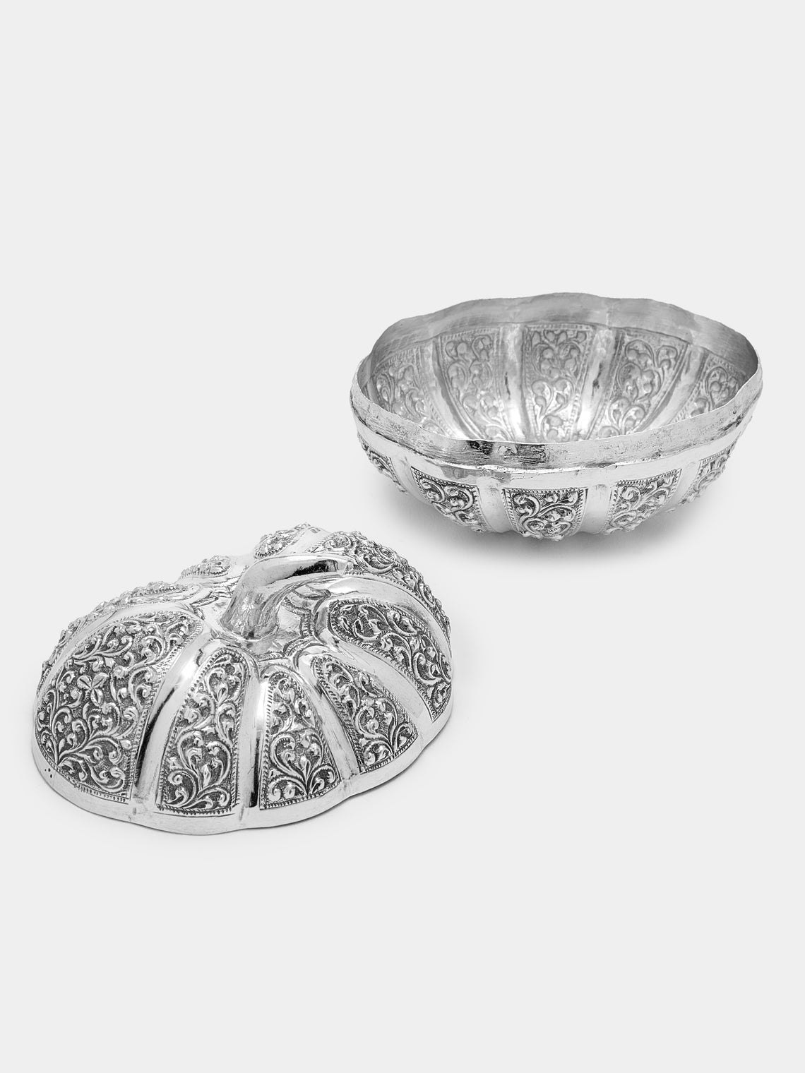 Antique and Vintage - 1940s Burmese Sterling Silver Pumpkin Pot - Silver - ABASK