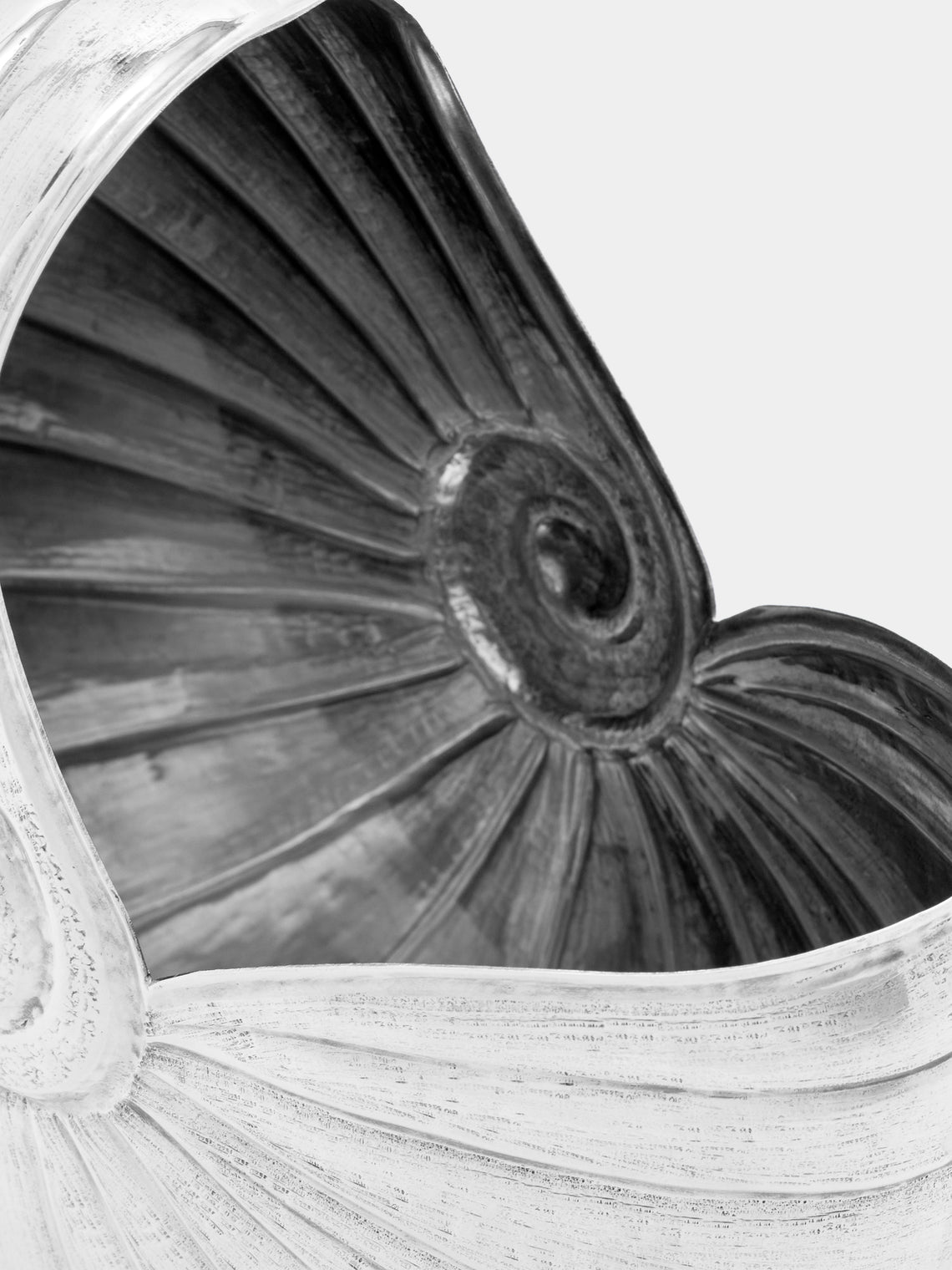Antique and Vintage - 1970s Sterling Silver Nautilus Shell Vase (7.5in/19cm) - Silver - ABASK