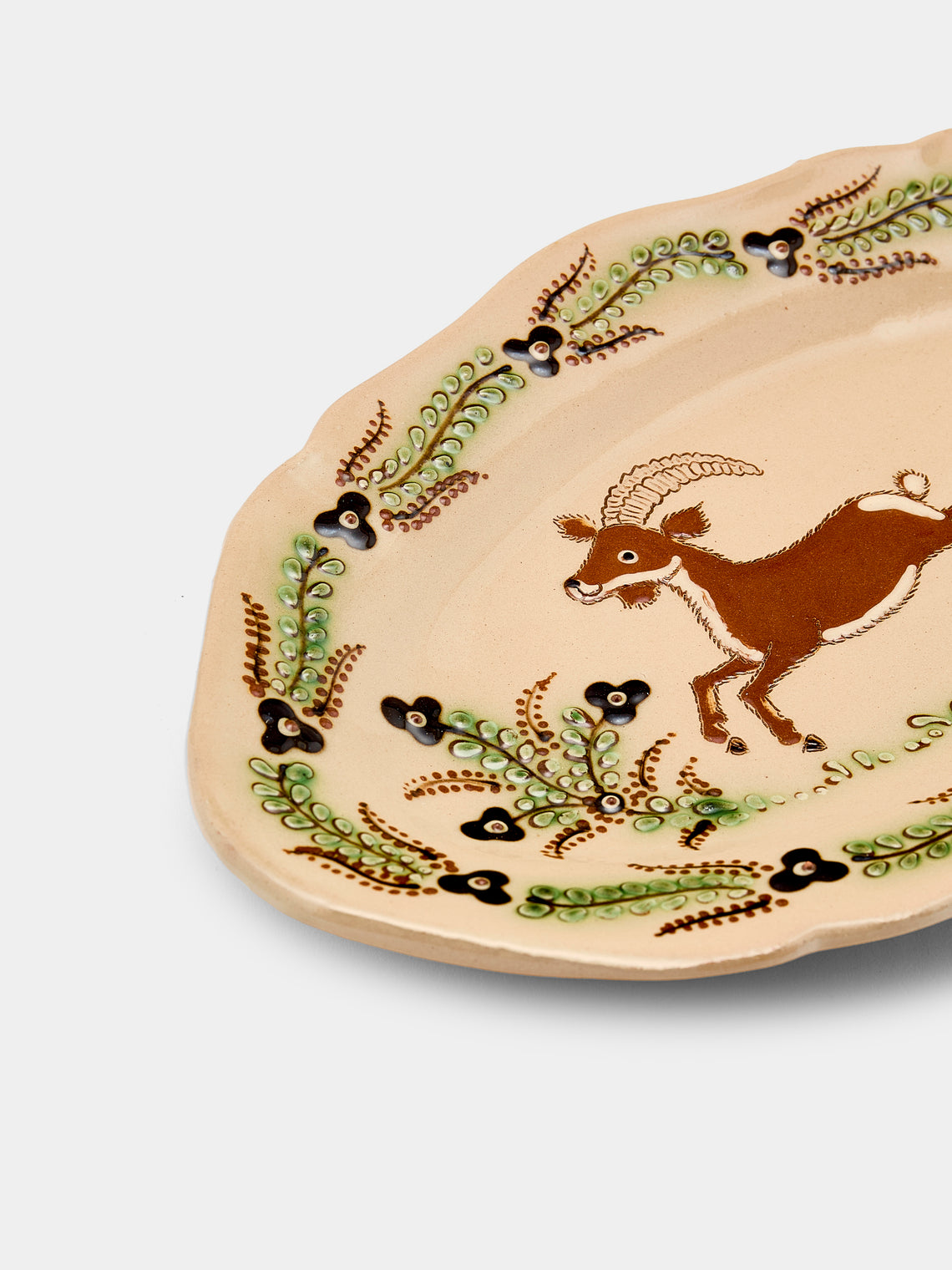 Poterie d’Évires - Goats Hand-Painted Ceramic Fluted-Edge Platter - Cream - ABASK