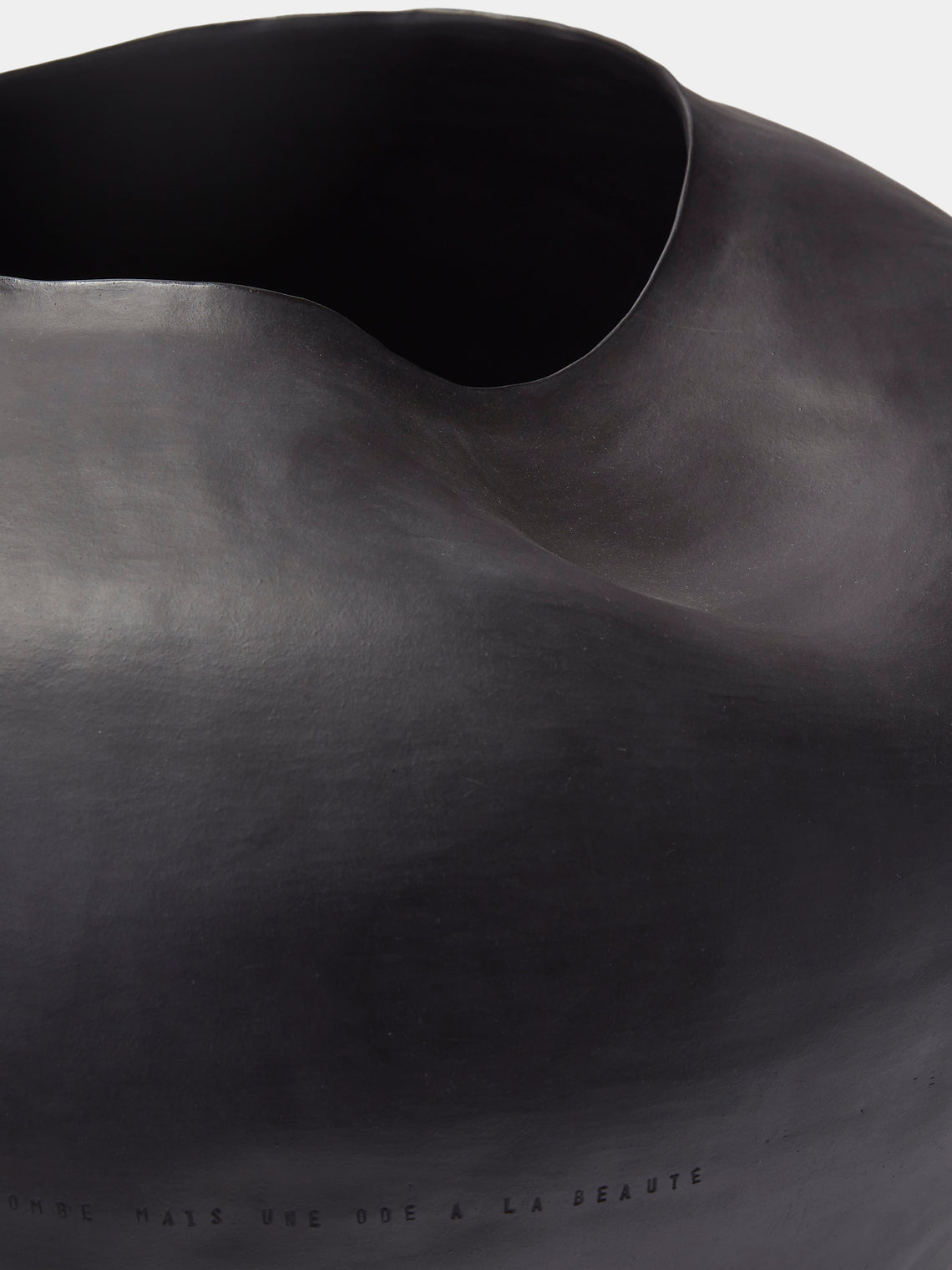 Sara Bergami - Hand-Formed Stoneware Vase - Black - ABASK
