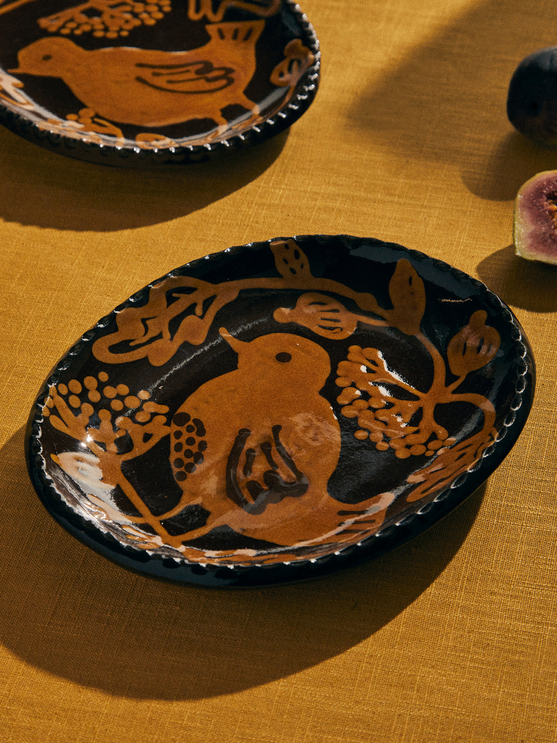 Aono Pottery - Harmony Bird Slipware Oval Dish - Brown - ABASK