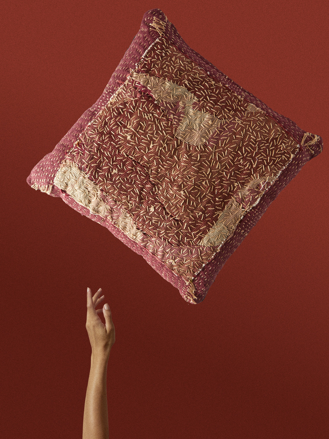 By Walid - 19th-Century Napoleon III Aubusson Tapestry Linen and Cotton Cushion (13.5in/35cm) - Multiple - ABASK